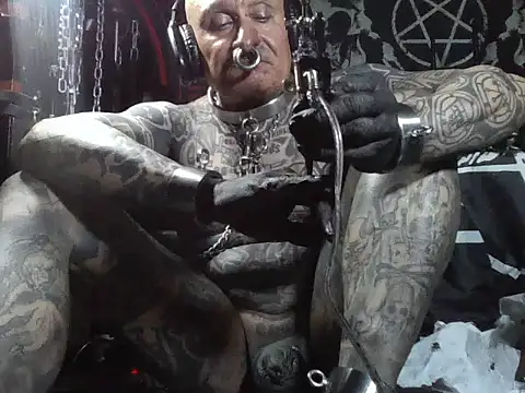 object857 online show from December 14, 2025, 8:57 pm