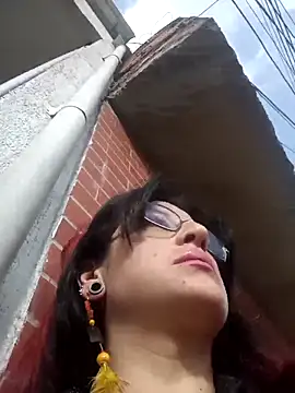  Alaskamisa online show from April 6, 2026, 9:16 pm