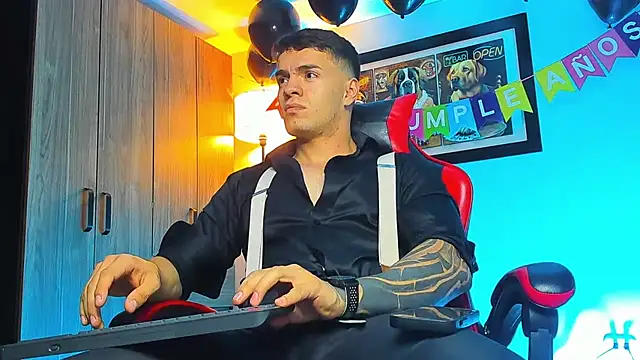 ALPHA DOMINUS  online show from November 21, 2025, 3:27 am