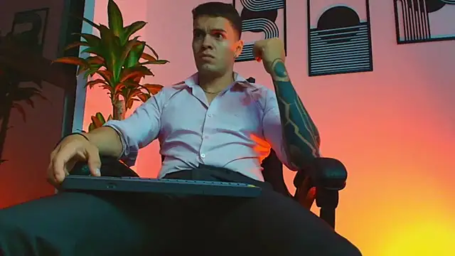 ALPHA DOMINUS  online show from March 21, 2026, 8:52 am