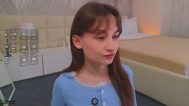 LolaPrise online show from March 18, 2026, 1:31 am