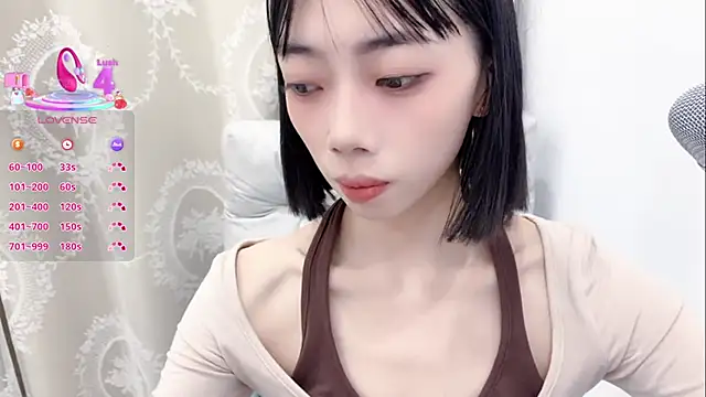 tuantuanle online show from September 27, 2025, 3:50 pm