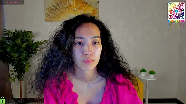 Snapshot of FlirtyAura chatting on April 23, 2026, 3:52 am FlirtyAura online show from April 23, 2026, 3:52 am