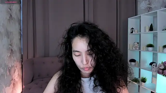 Snapshot of FlirtyAura chatting on July 20, 2026, 3:43 am FlirtyAura online show from July 20, 2026, 3:43 am