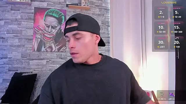 connorsmiith online show from October 17, 2025, 9:17 pm