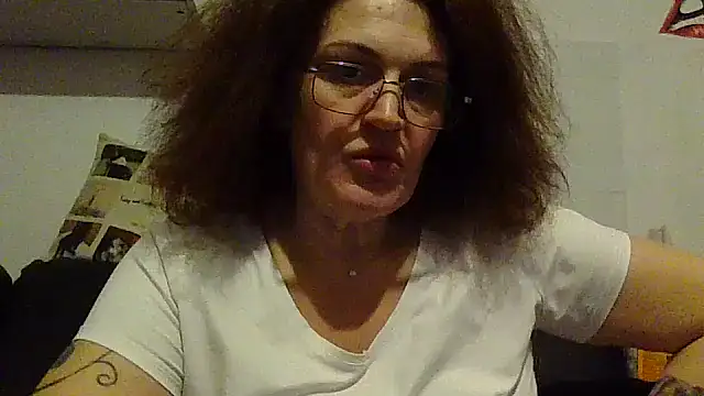 RubyyRosee online show from February 21, 2026, 9:38 pm