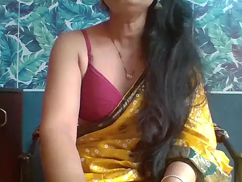 Snapshot of Marathi_q4een01 chatting on October 16, 2025, 3:29 am Marathi q4een01 online show from October 16, 2025, 3:29 am