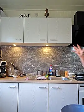 Sunny-Sin online show from October 2, 2025, 2:35 pm