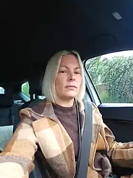 Sunny-Sin online show from October 4, 2025, 8:01 am