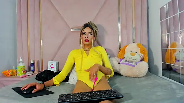 jazmin waked online show from October 7, 2025, 2:53 am