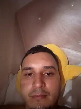 Hotguys111 online show from November 27, 2025, 8:38 am