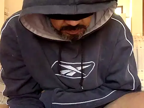 Snapshot of CaiBull chatting on February 20, 2026, 11:11 am CaiBull online show from February 20, 2026, 11:11 am