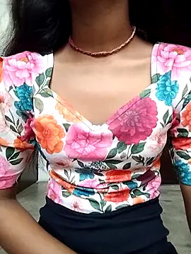 Naina 04 online show from October 4, 2025, 2:53 am