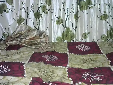 Snapshot of Baby_doll9090 chatting on February 11, 2026, 5:18 pm Baby doll9090 online show from February 11, 2026, 5:18 pm