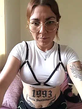 Snapshot of xjuanaxmaldadxxx chatting on November 20, 2025, 6:07 pm xjuanaxmaldadxxx online show from November 20, 2025, 6:07 pm