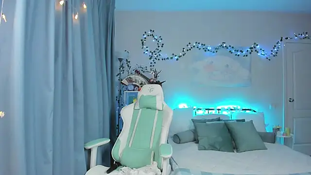 Snapshot of Zoe_Vee chatting on March 1, 2026, 3:19 am Zoe Vee online show from March 1, 2026, 3:19 am