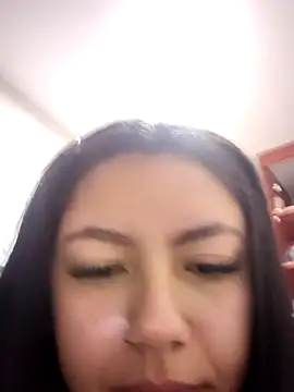 Megara 25 online show from December 4, 2025, 11:08 am