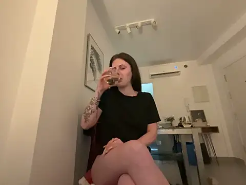 Snapshot of sash87350 chatting on March 1, 2026, 11:18 pm sash87350 online show from March 1, 2026, 11:18 pm