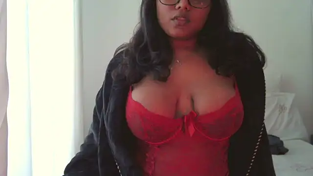 Snapshot of DirtyChaiLatte chatting on October 7, 2025, 1:41 pm DirtyChaiLatte online show from October 7, 2025, 1:41 pm