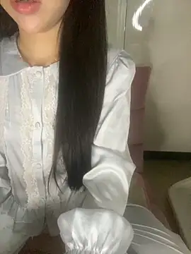 RubyBerry online show from October 24, 2025, 6:43 am