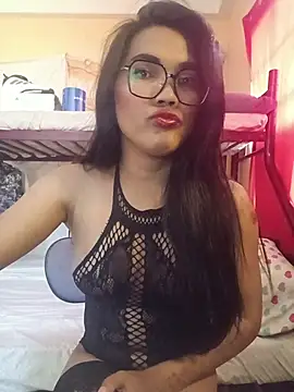 samanthasweetcock30 online show from November 18, 2025, 4:17 am