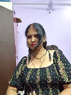 Snapshot of Sonalihot_ chatting on April 21, 2026, 6:44 pm Sonalihot online show from April 21, 2026, 6:44 pm