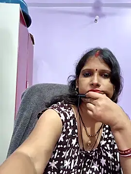 Snapshot of Sonalihot_ chatting on April 30, 2026, 8:04 pm Sonalihot online show from April 30, 2026, 8:04 pm
