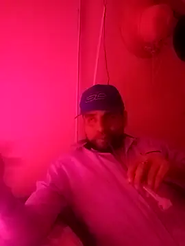 RandalHot online show from November 25, 2025, 3:28 am