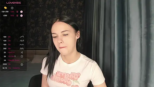 Kseni a online show from December 1, 2025, 10:42 am