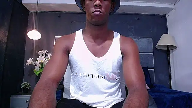 Snapshot of blackbignude chatting on November 28, 2025, 1:41 am blackbignude online show from November 28, 2025, 1:41 am