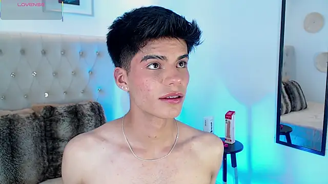 Dulcey  online show from September 20, 2025, 10:33 pm