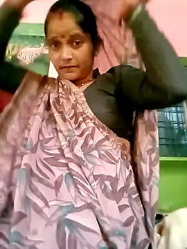 Cutreet online show from December 14, 2025, 9:25 am