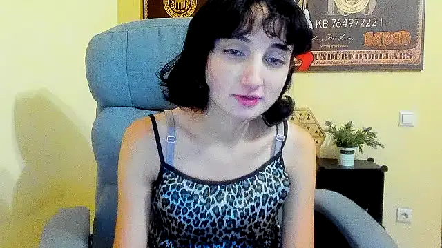 Marri-Stella online show from November 10, 2025, 9:19 am