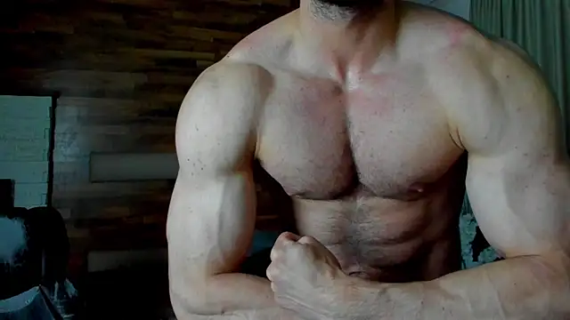 Snapshot of IvanHydee chatting on May 27, 2026, 4:31 am IvanHydee online show from May 27, 2026, 4:31 am