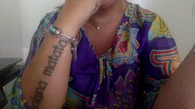 LaReginaNera online show from July 22, 2026, 9:01 am