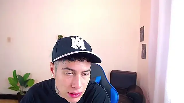 setthomas online show from October 14, 2025, 2:51 pm