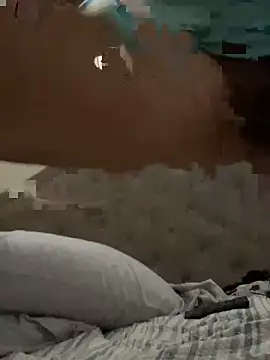 pnwzo online show from October 23, 2025, 8:07 pm