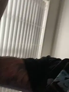 pnwzo online show from November 2, 2025, 10:56 pm