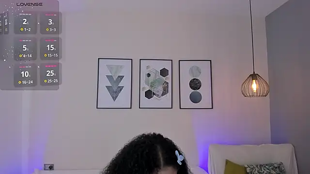 Snapshot of Tina_curly chatting on February 14, 2026, 10:45 am Tina curly online show from February 14, 2026, 10:45 am