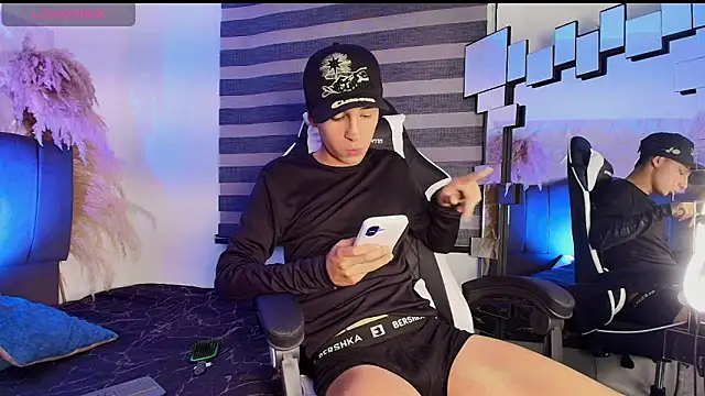 Isaac tan online show from March 6, 2026, 12:18 am