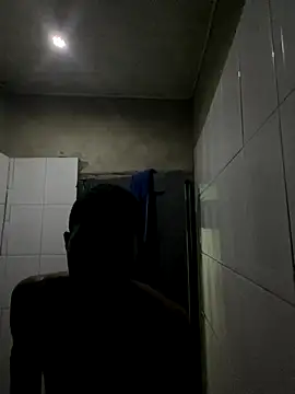 madakraah1 online show from September 15, 2025, 4:56 am