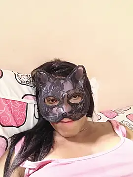 DuCreu online show from October 26, 2025, 1:06 pm