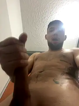 JGentleman online show from November 12, 2025, 4:02 am