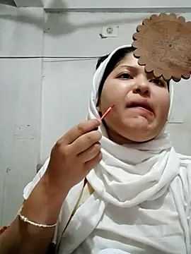 Snapshot of Nusrat-N chatting on March 27, 2026, 9:58 pm Nusrat-N online show from March 27, 2026, 9:58 pm