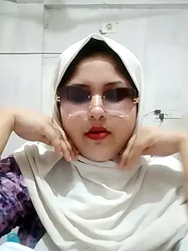Nusrat-N online show from May 18, 2026, 4:07 am