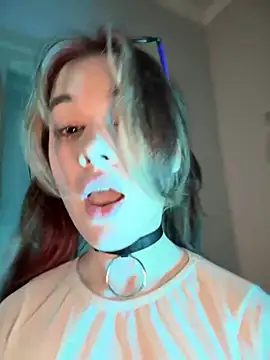 Snapshot of Marryme- chatting on February 4, 2026, 2:01 pm Marryme- online show from February 4, 2026, 2:01 pm