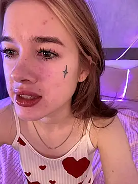 Snapshot of Marryme- chatting on February 20, 2026, 1:33 pm Marryme- online show from February 20, 2026, 1:33 pm