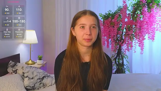 CatherineRichards online show from October 6, 2025, 8:56 am