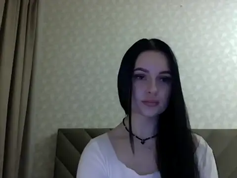 Snapshot of Lulii24 chatting on October 19, 2025, 11:16 pm Lulii24 online show from October 19, 2025, 11:16 pm