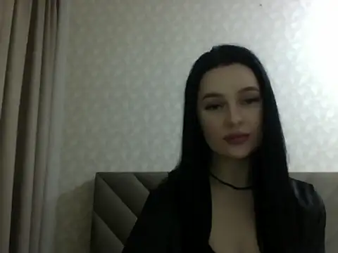 Snapshot of Lulii24 chatting on February 8, 2026, 11:19 pm Lulii24 online show from February 8, 2026, 11:19 pm